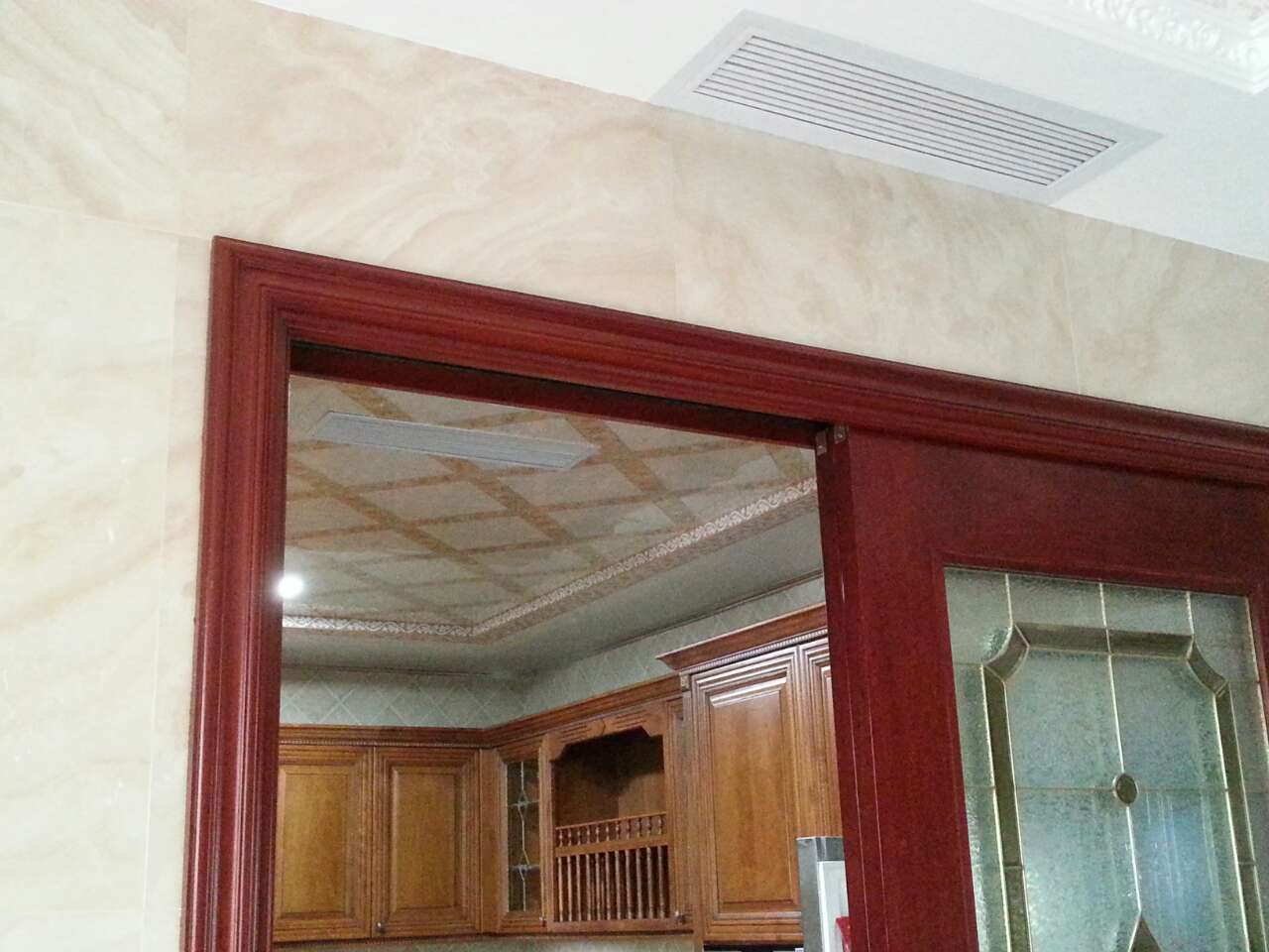 提升空氣品質(zhì)<a href='/product/' _fcksavedurl='/product/' class='keys' title='點(diǎn)擊查看關(guān)于中央空調(diào)的相關(guān)信息' target='_blank'>中央空調(diào)</a>起決定作用