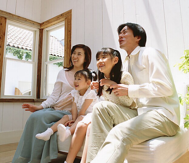 日立<a href='/product/' class='keys' title='點擊查看關(guān)于中央空調(diào)的相關(guān)信息' target='_blank'>中央空調(diào)</a>超低溫除濕